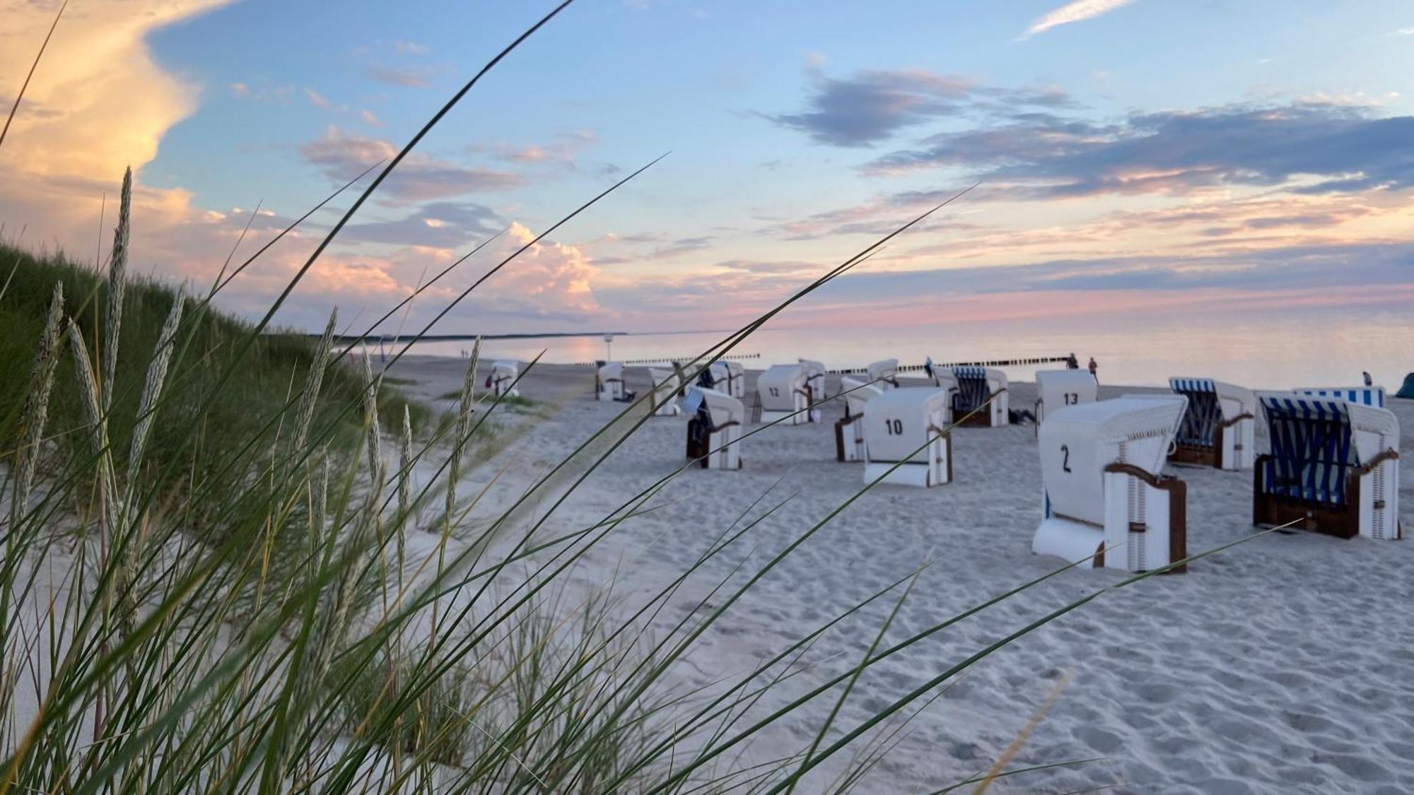 Ferienwohnung Strandkoje 디르하겐 외부 사진